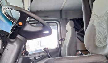 
									Mercedes Benz AXOR 19-330/36 año 2015 6×2 full								