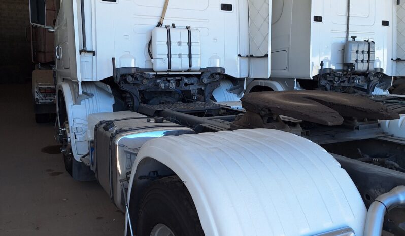 
								Scania R 114 GA año 2004 tractor full									