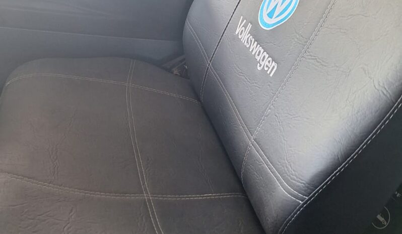 
								Volkswagen 9-150/39 año 2004 full									