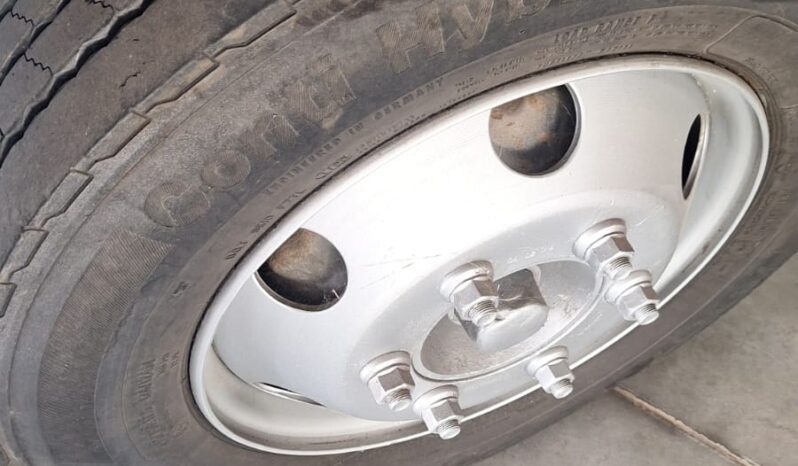 Volkswagen 9-150/39 año 2004